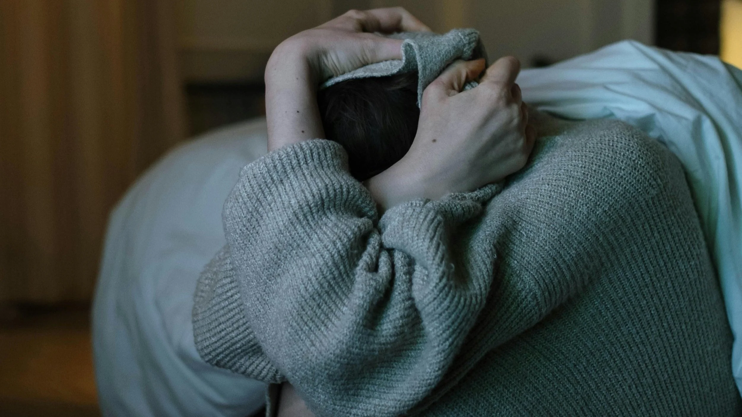 Is It Your Intuition or Anxiety? How to Tell the Difference in Dating