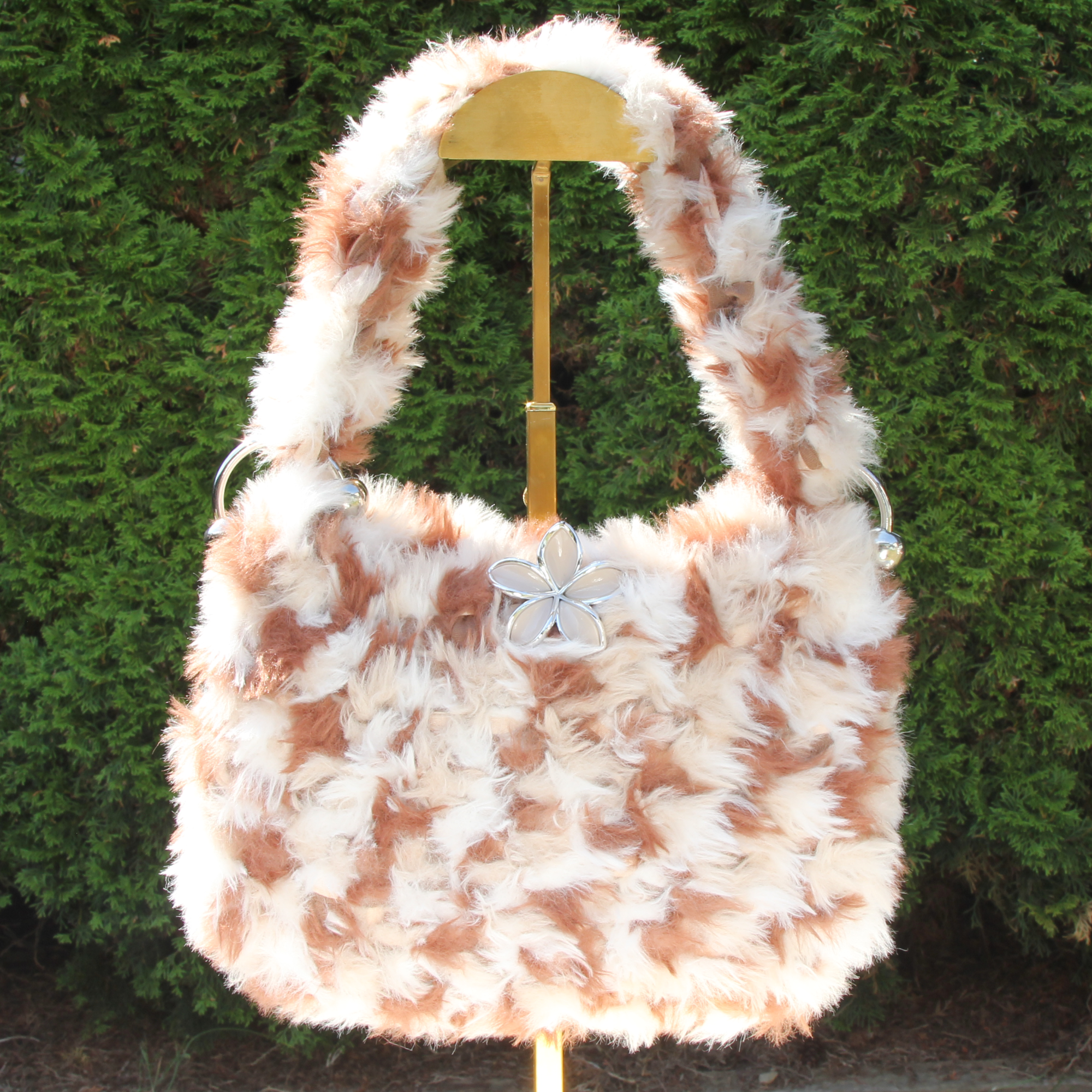 CARAMEL SHOULDER BAG