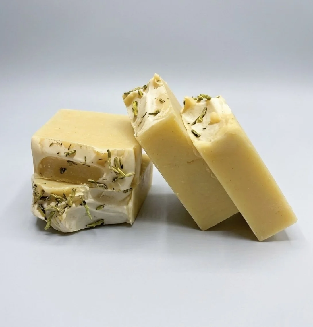 HONEYSUCKLE TALLOW SOAP