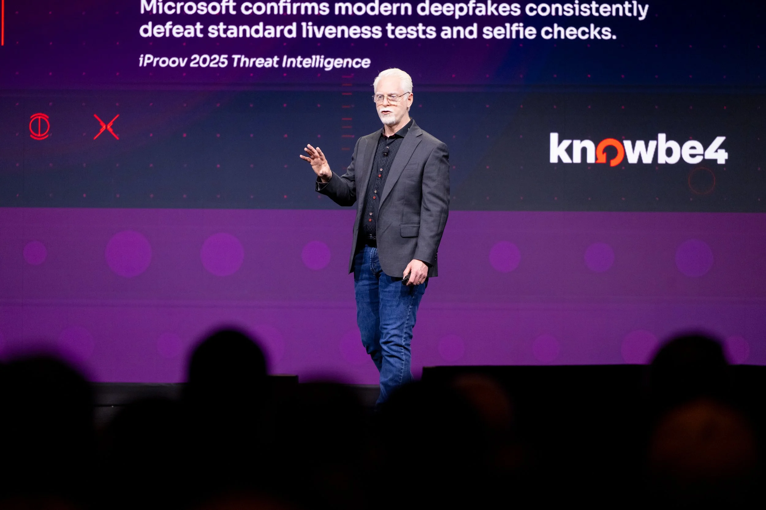 Perry Carpenter on stage at KB4-CON 2026.