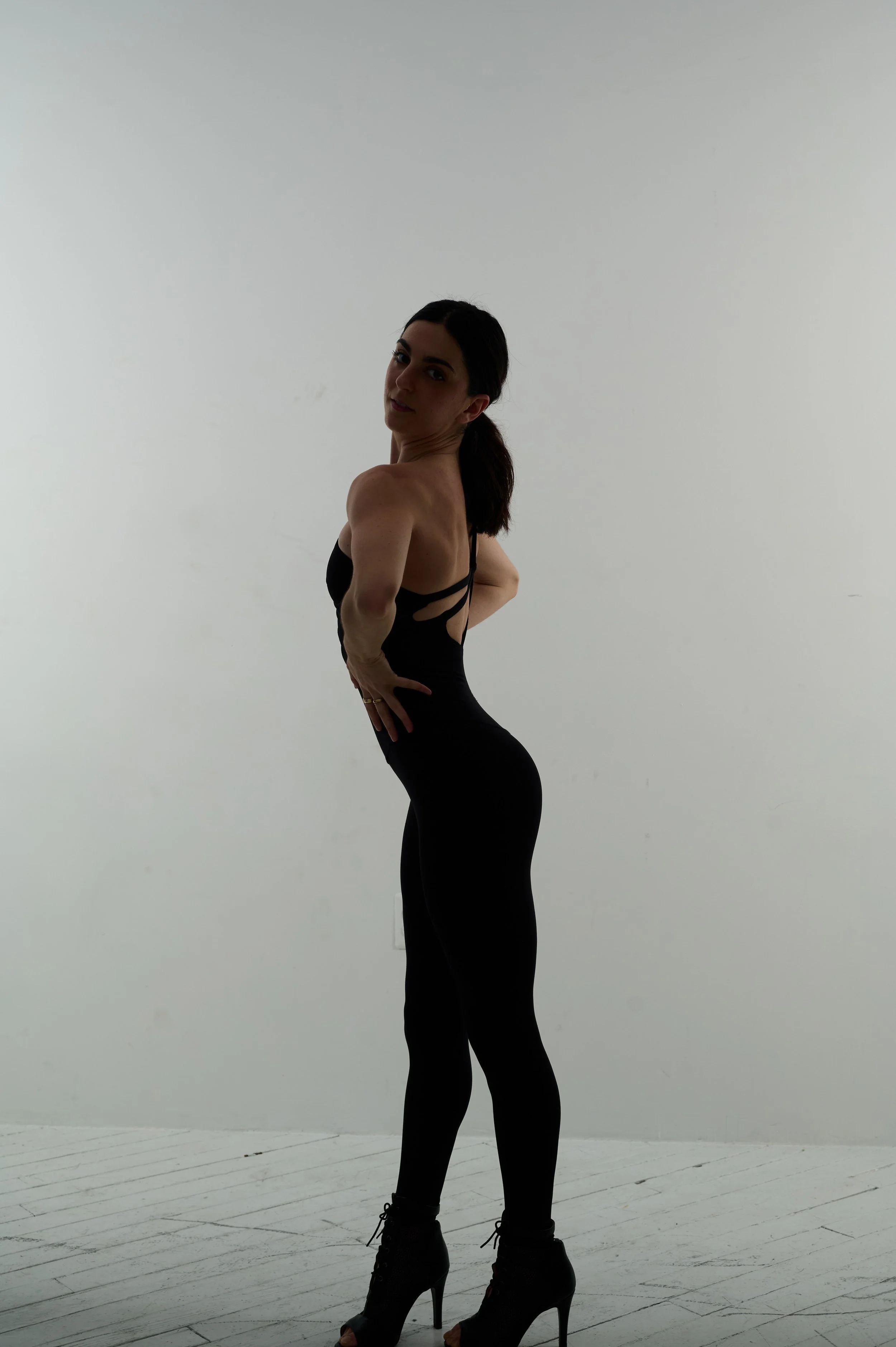 MadsLook01_0108.jpg