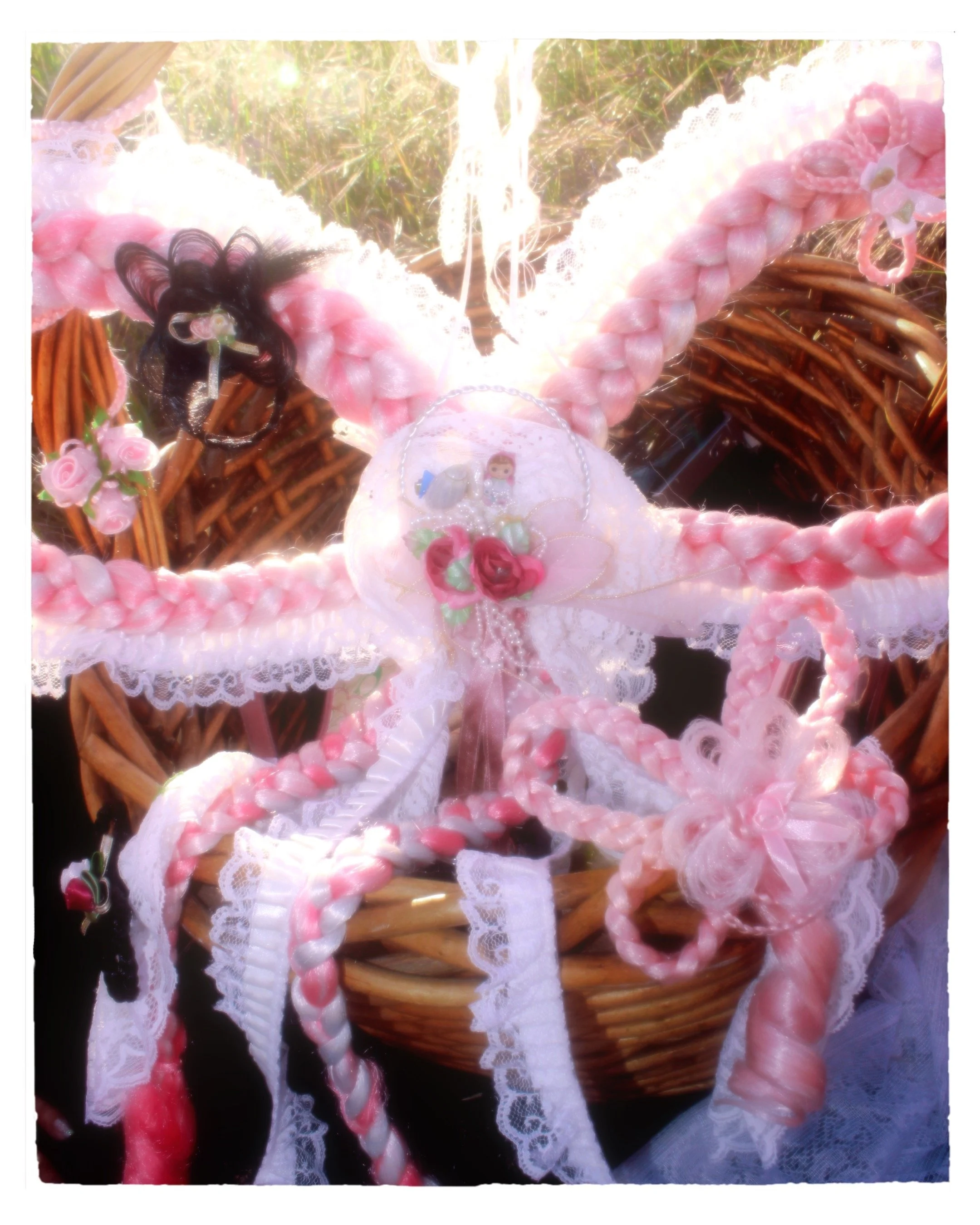 Braid Bow
Synthetic Hair Piece