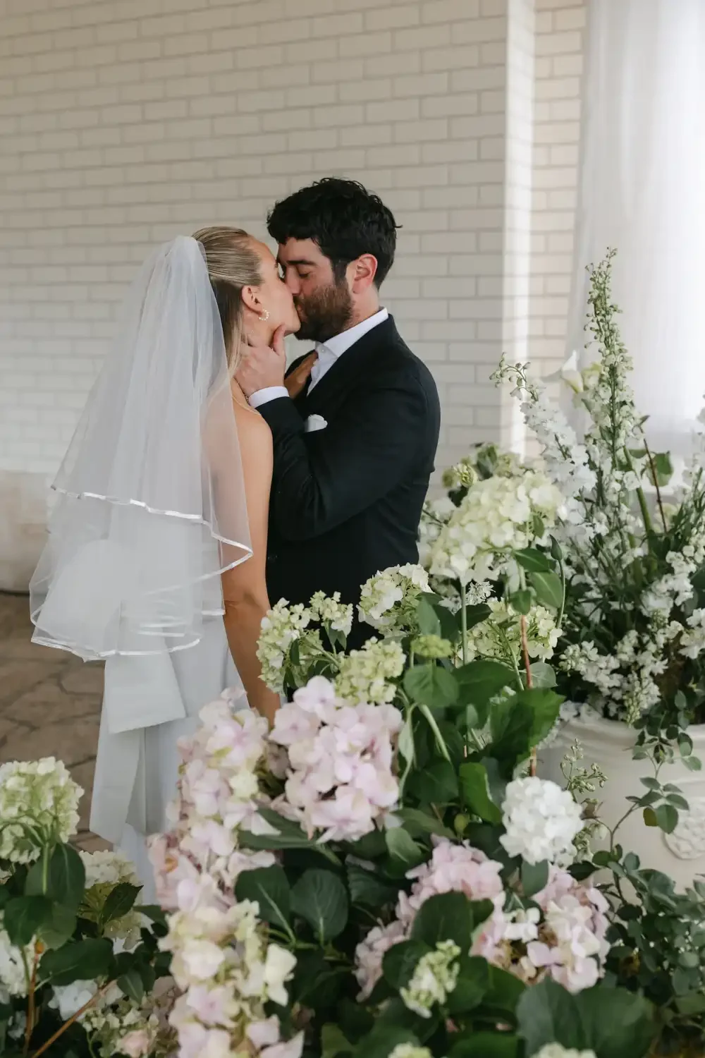 Tessa & Brett-69.webp