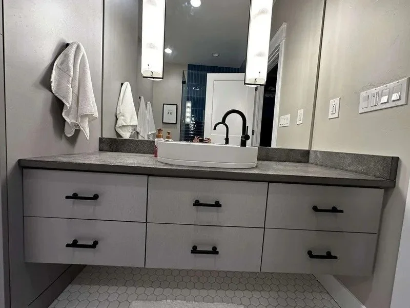 Webb Cabinetry Photos (418).jpeg