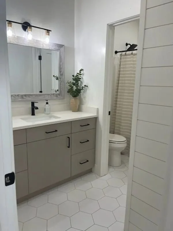 Webb Cabinetry Photos (408).jpeg