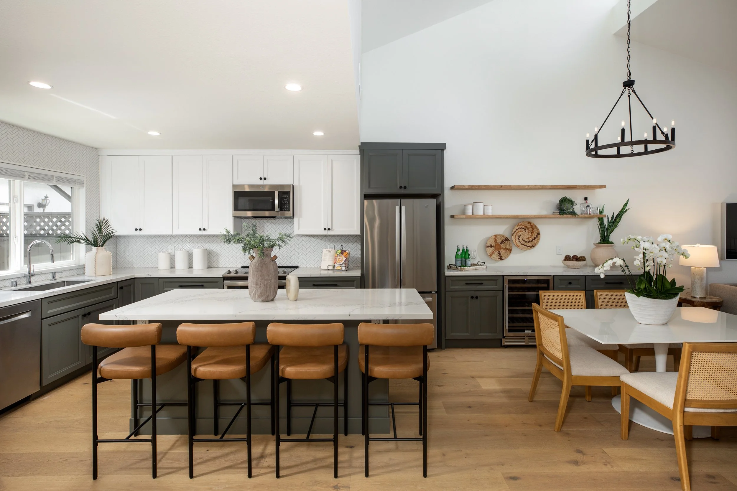 6-Erickson_Matt_Anello-6310-MLS.jpg