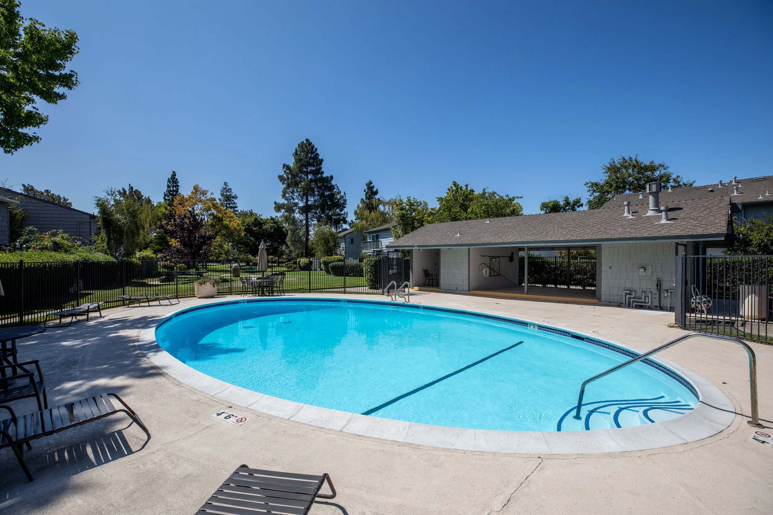 27-Erickson_Matt_Anello-6390-MLS.jpg