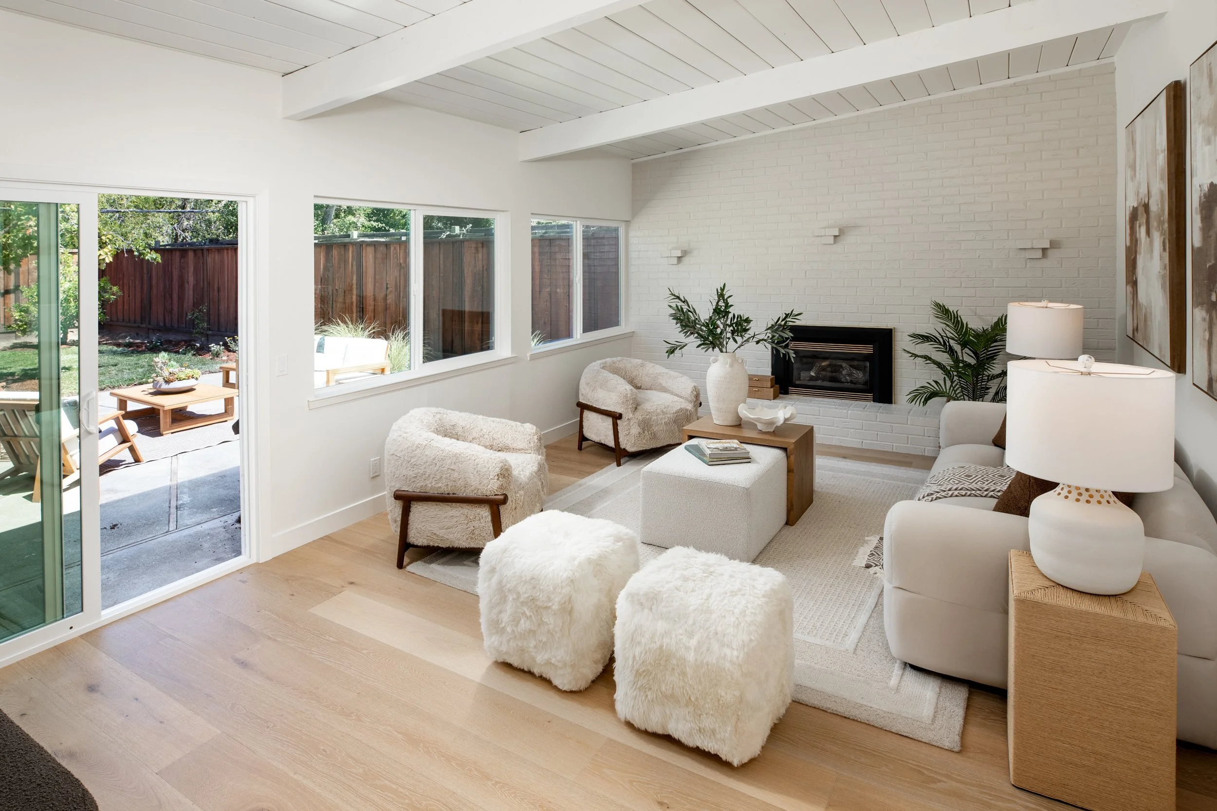 13-Bollinger_Matt_Anello-6442-MLS.jpg