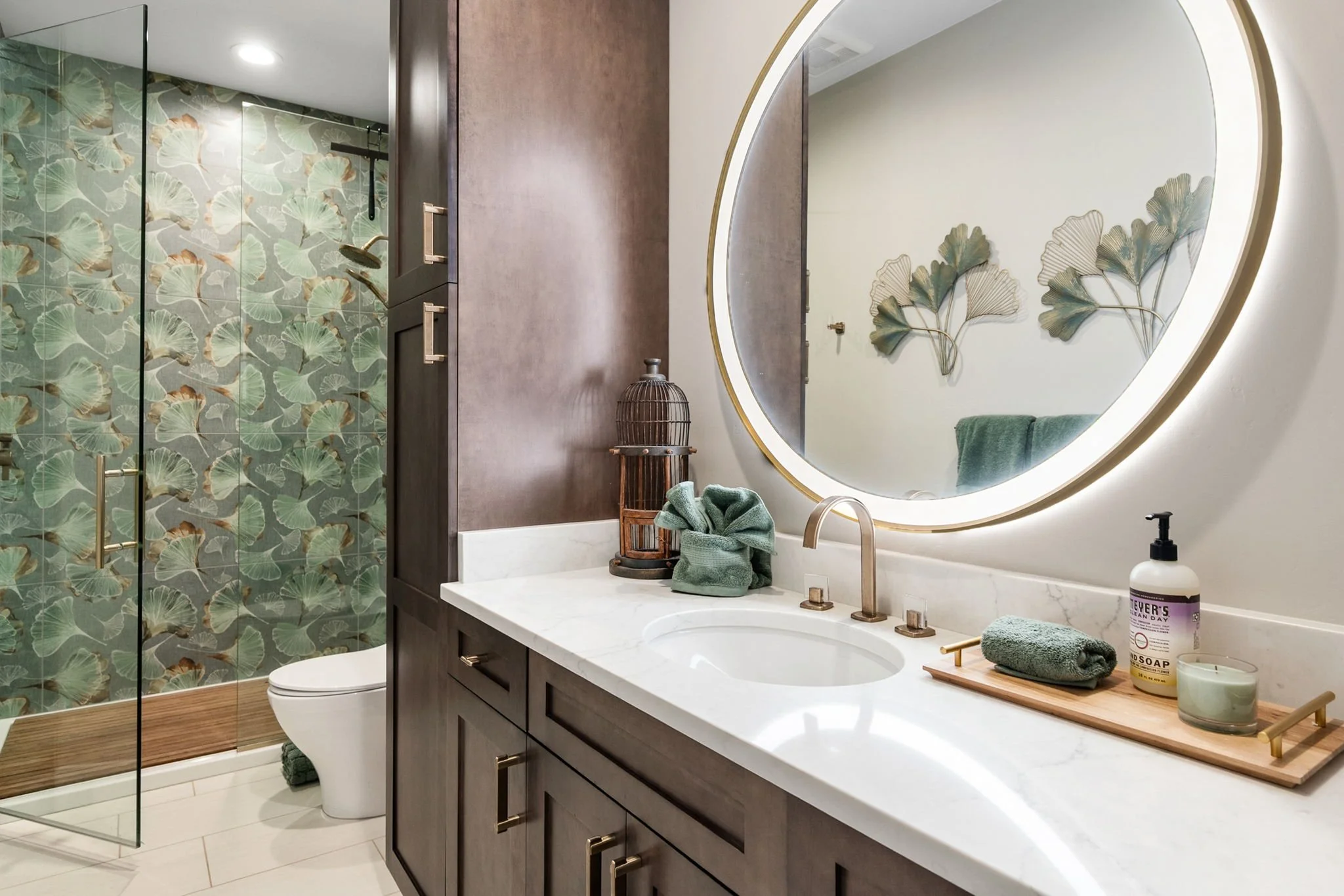 56-Bathroom 2 (1).jpg
