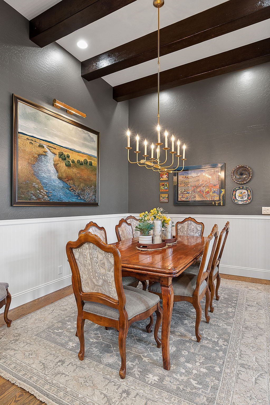 14-Formal Dining Room (2).jpg