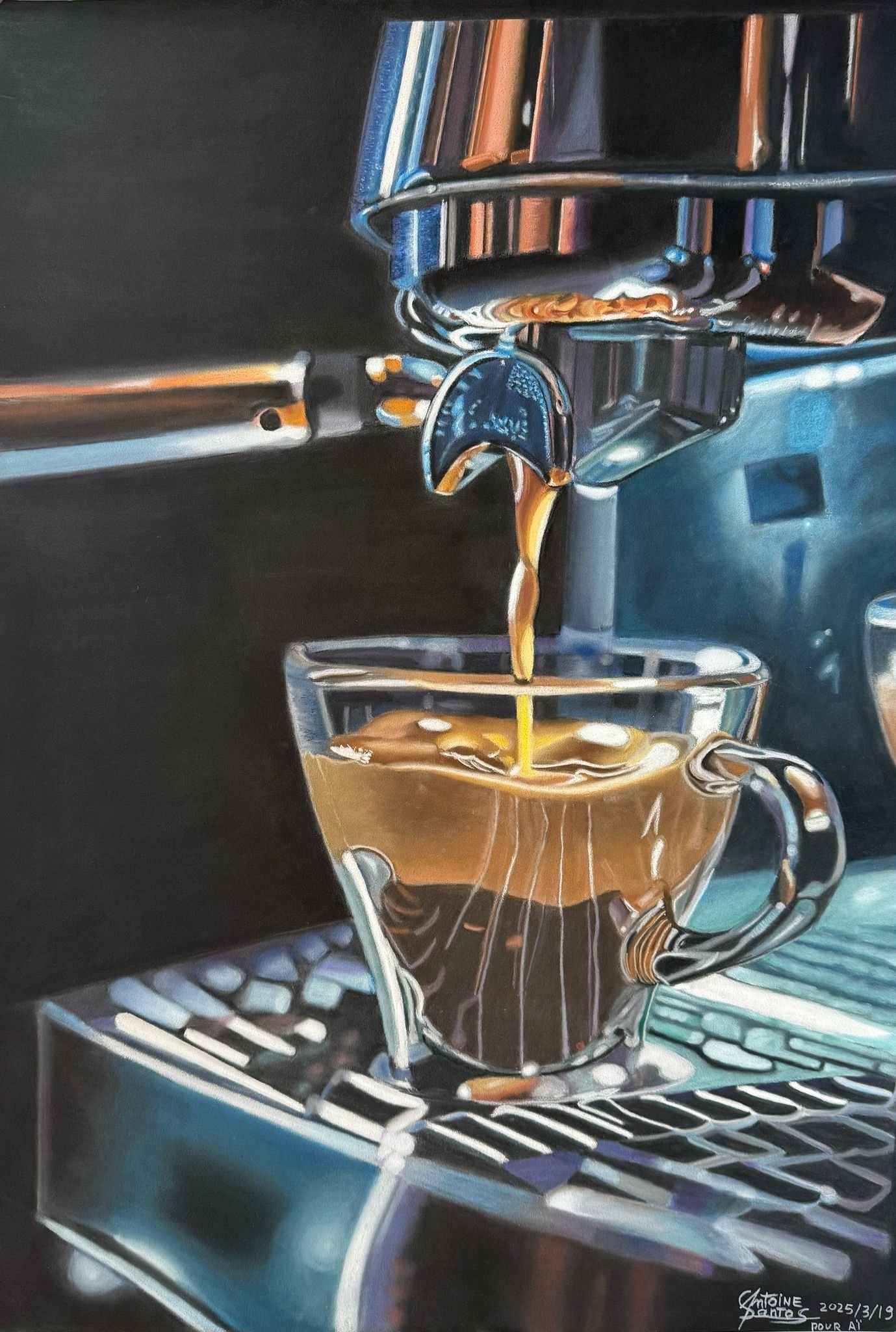 コーヒーメーカーでコーヒーが抽出され、コップに注がれているシーンの絵画。