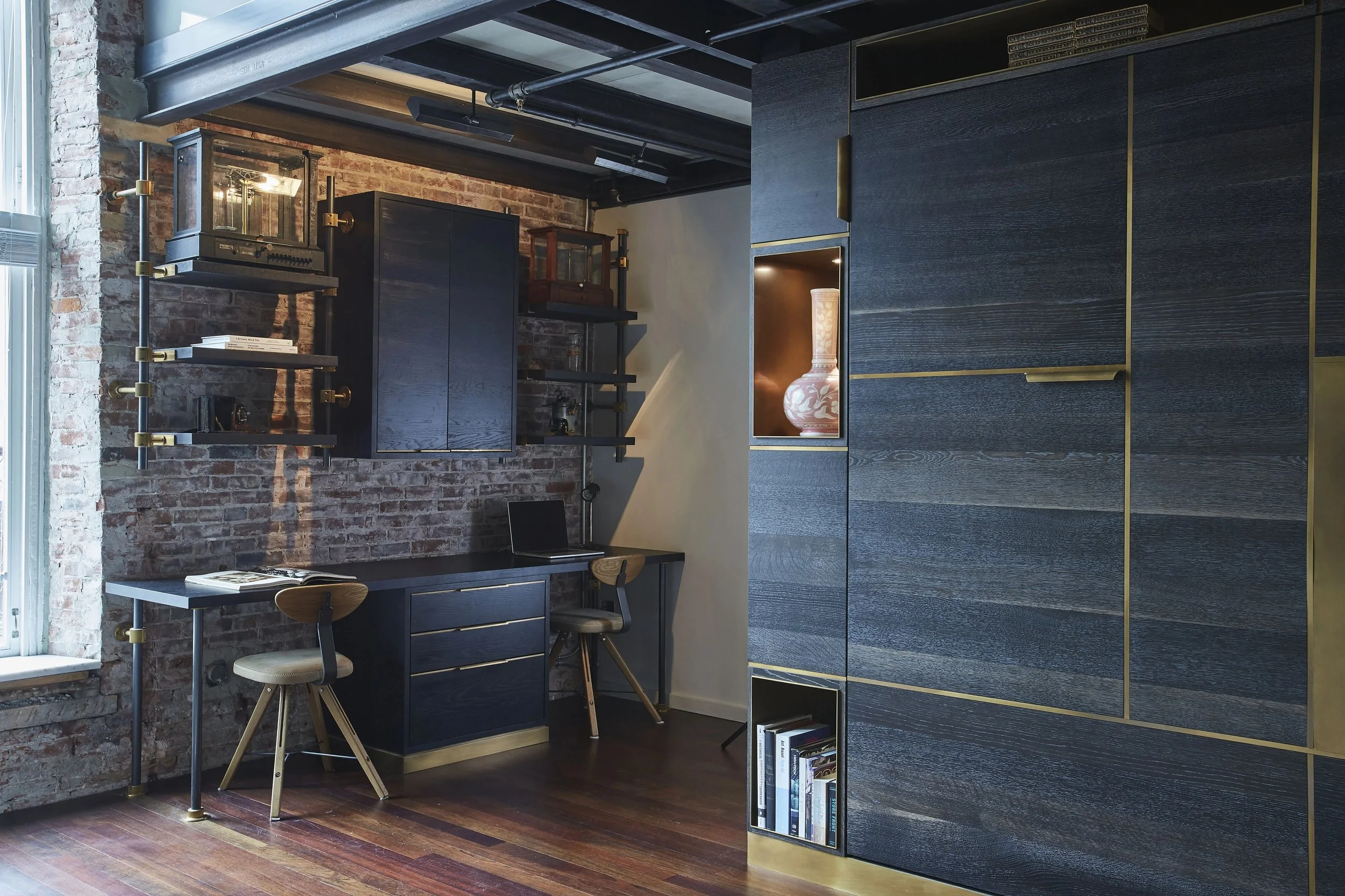 black loft desk-2.jpg