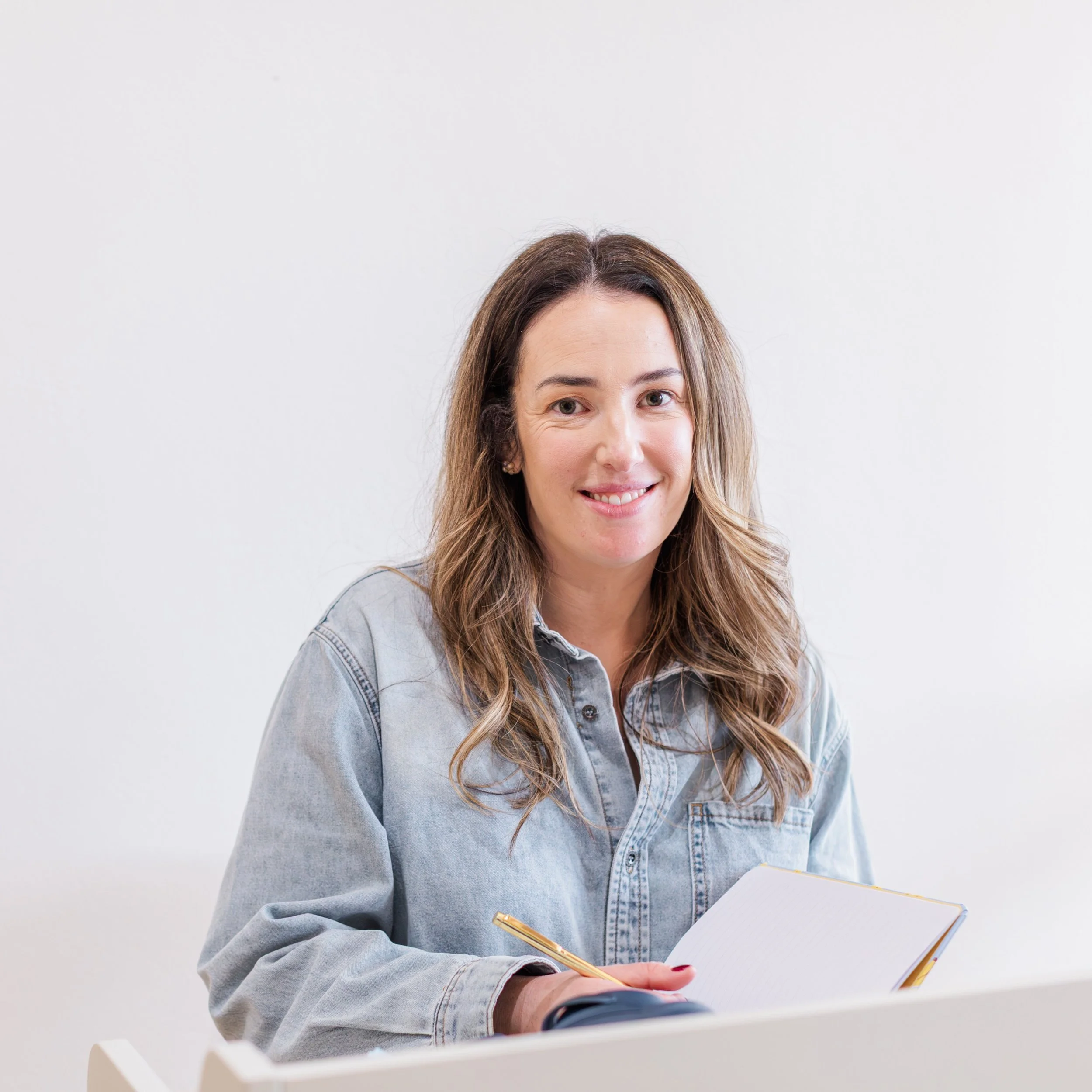 Meet Clare 👋

The person behind Your Virtual Support Co. (and the one who actually enjoys admin&hellip; yes, we exist 😂).

A little confession.. I don't normally love being in front of the camera, so this whole 'putting a face on the internet' thin