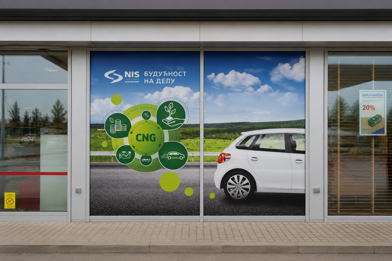 Baneri
Digitalna štampa reklamnih banera velikog formata

PVC folije
Štampa samolepljive PVC folije za brendiranje prostora

Bilbordi
Štampa bilborda velikog formata za spoljašnje oglašavanje