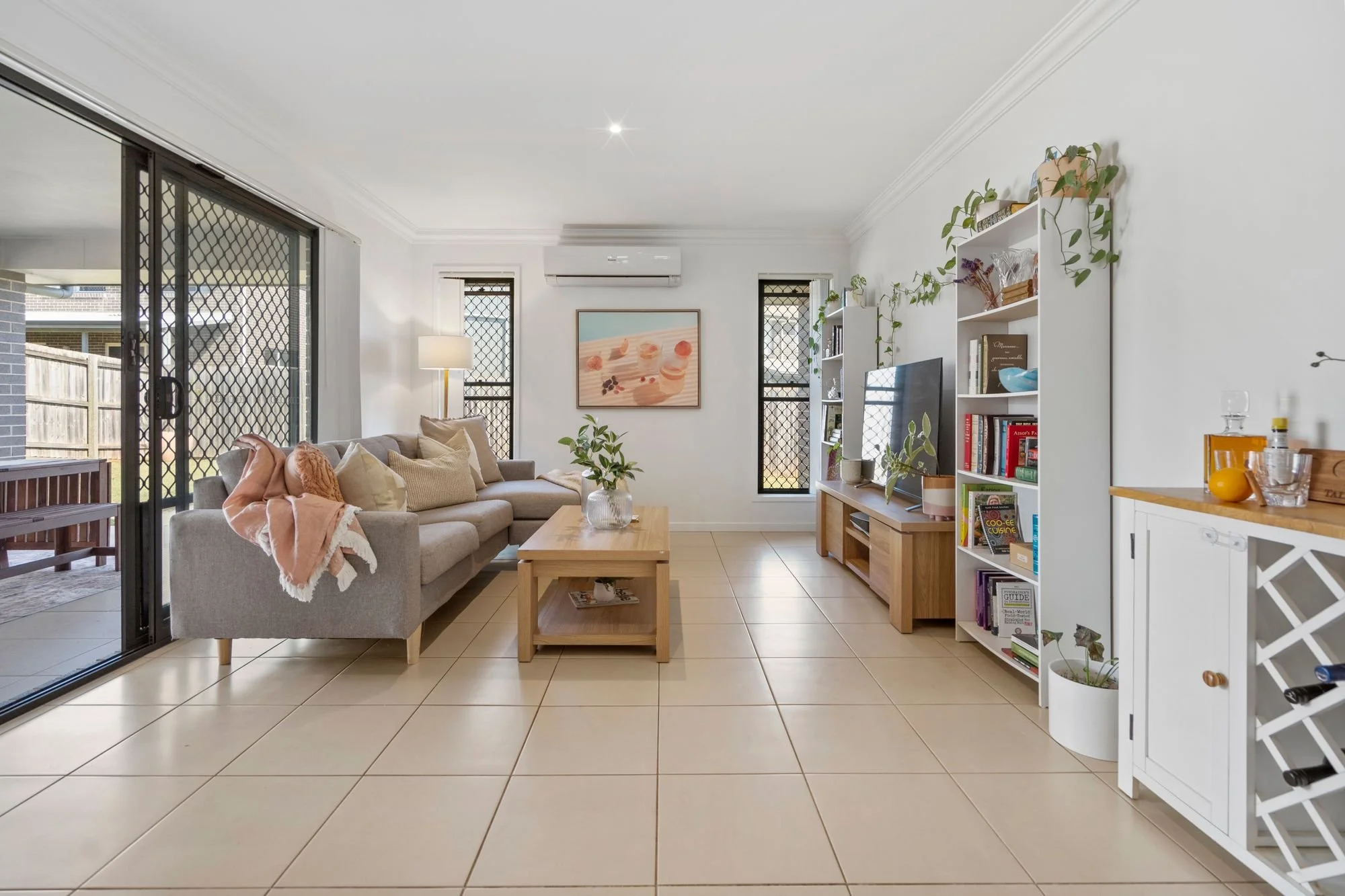 9 Beachwood St (14).jpg