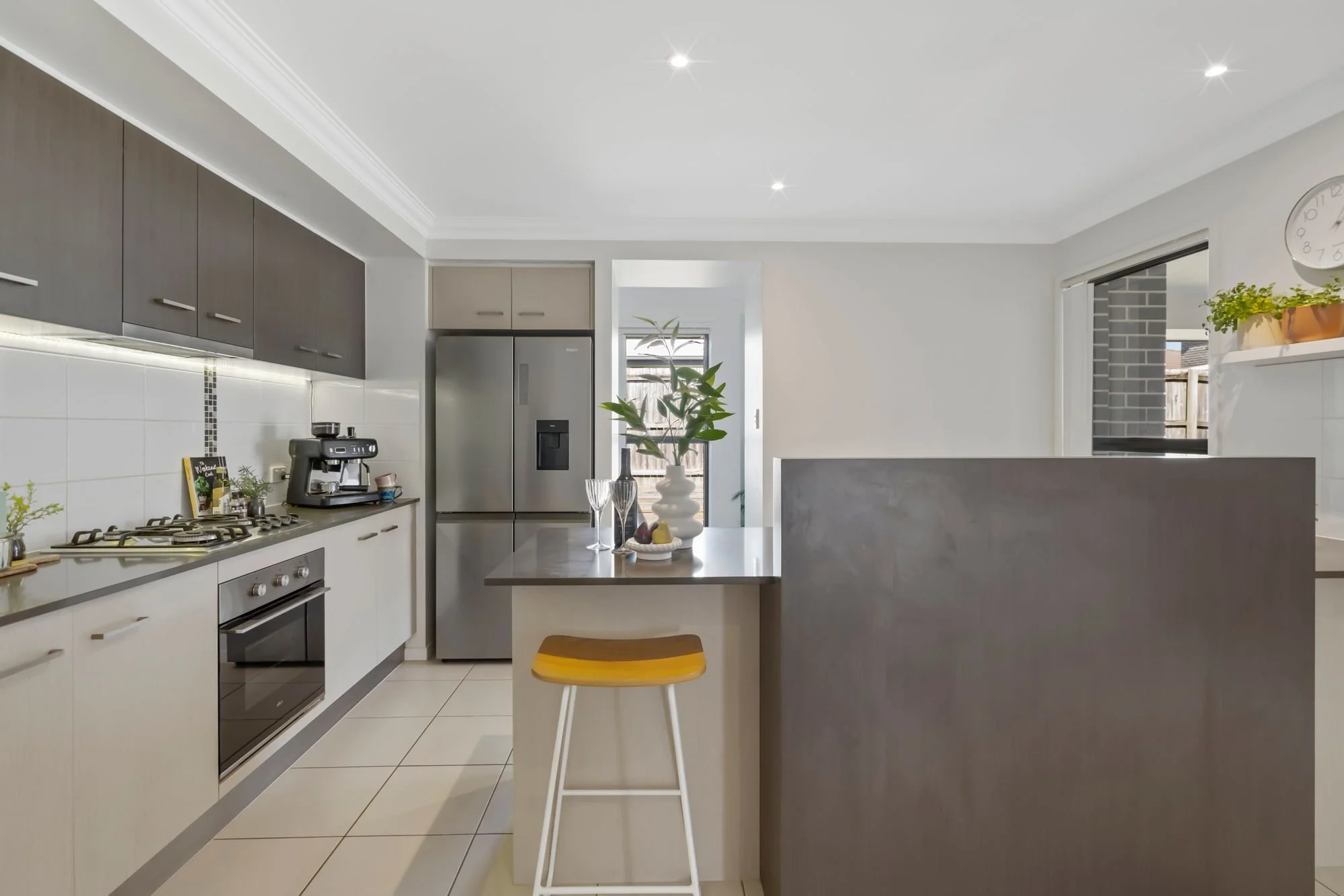 9 Beachwood St (17).jpg