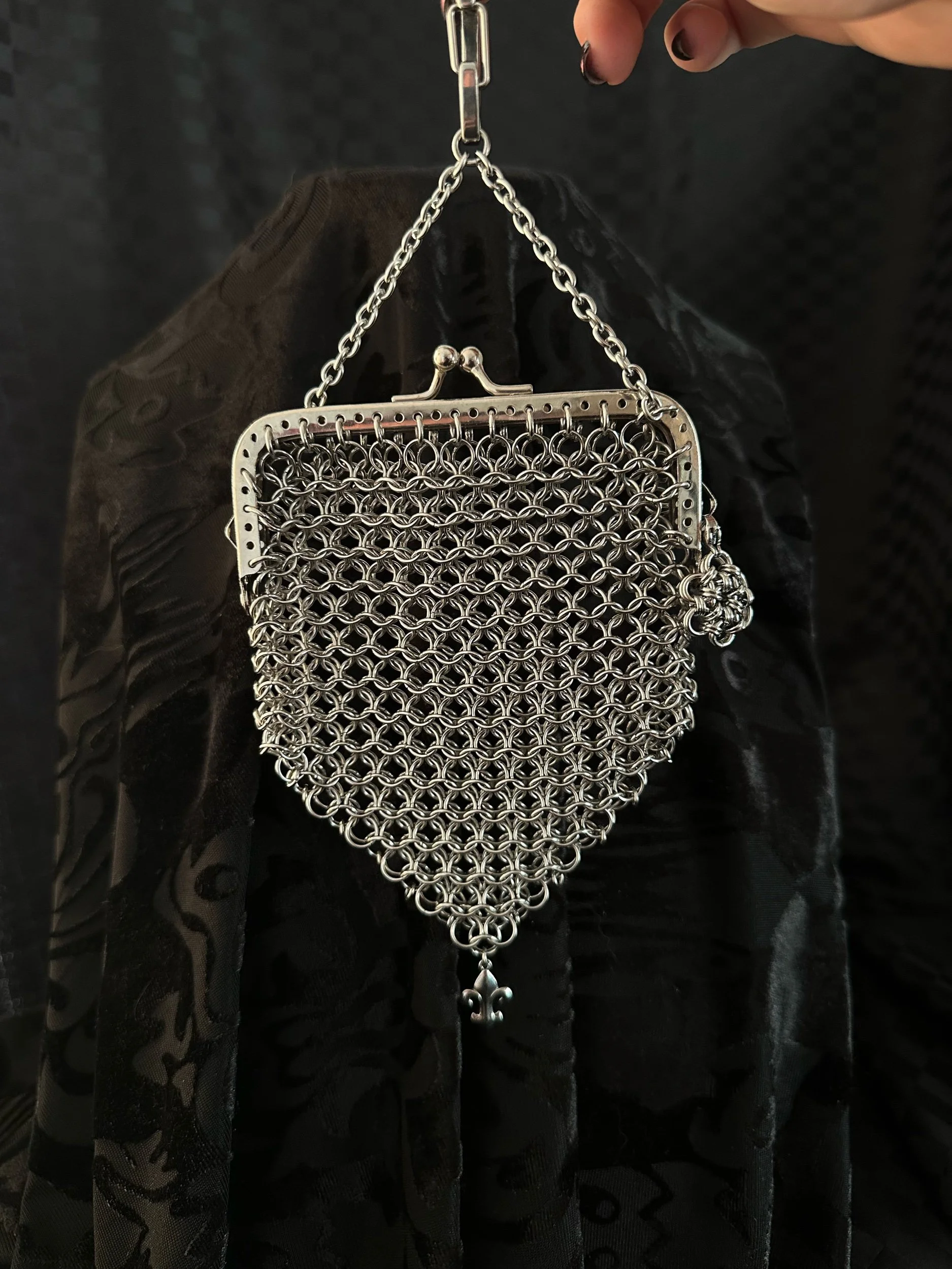 Royalty Chainmail Purse