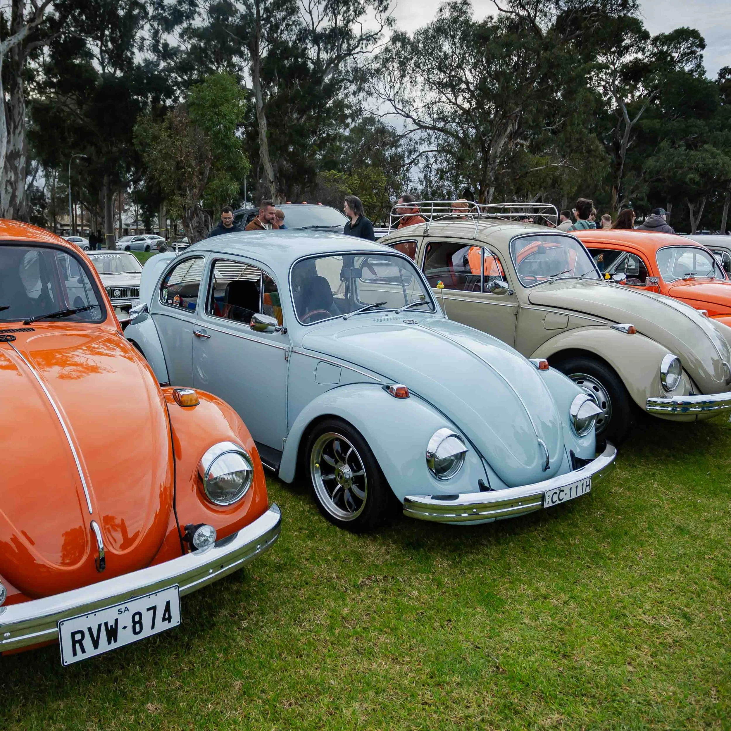 Vic Park Pitstop. More pics soon. 
#vw #skyline #caterham #porsche #mx5 #240z