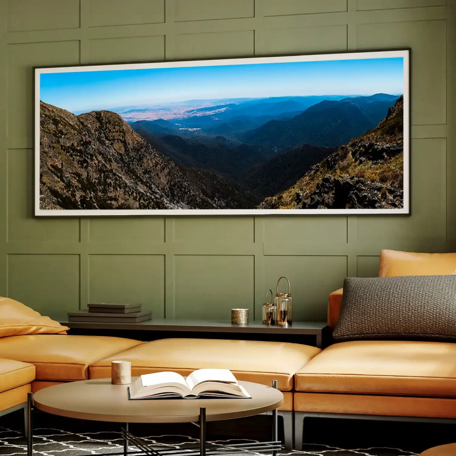 BUSHMix_Pano_Interior01_7cfa3548-f8fe-4029-9124-4e04e9624f28.webp