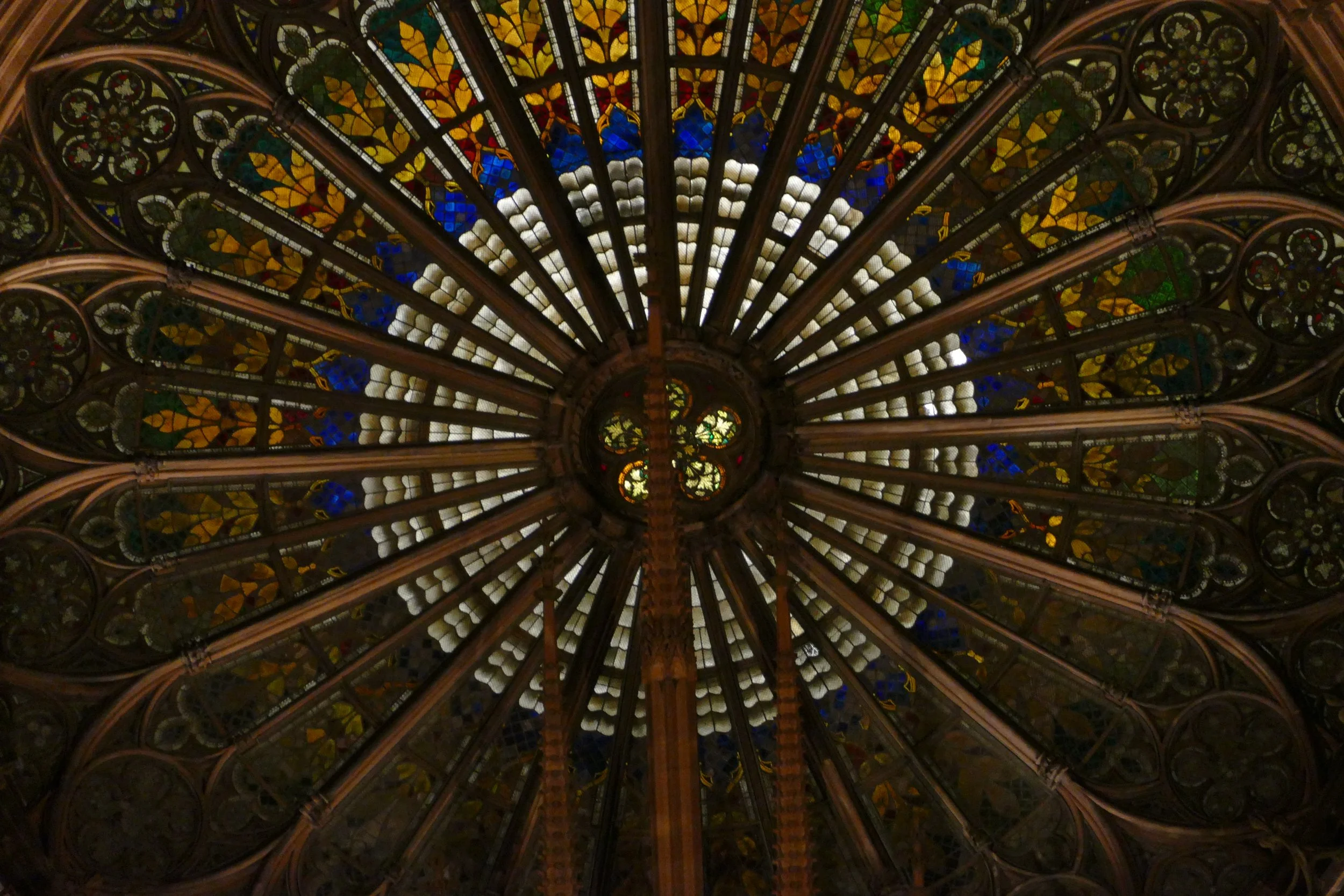 Rosace de la Cathédrale de Strasbourg vue depuis l’intérieur