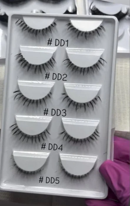 Bottom Lashes