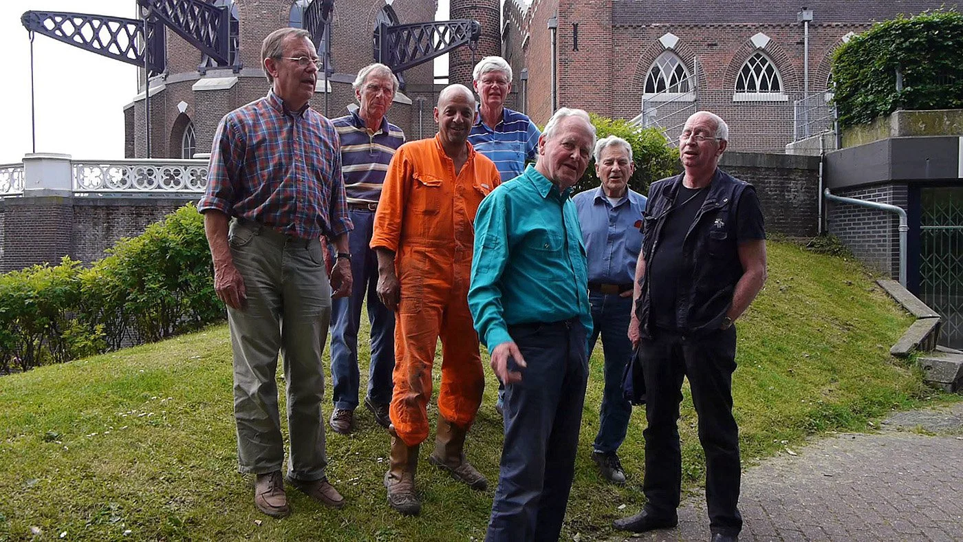 foto stoomploeg.jpg