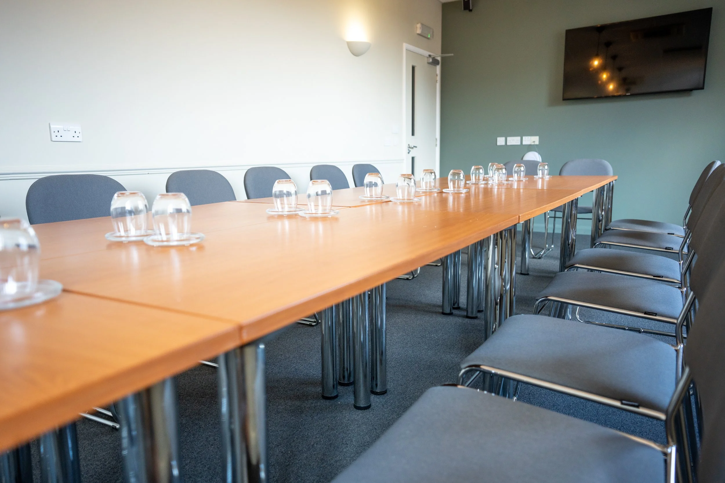 Kings-Boardroom-6.jpeg