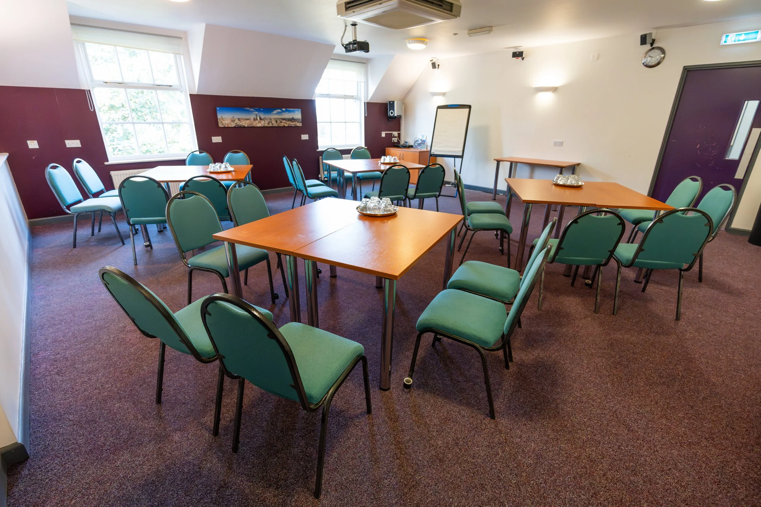 TheKingsCentre-TrainingRoom1-1.jpeg