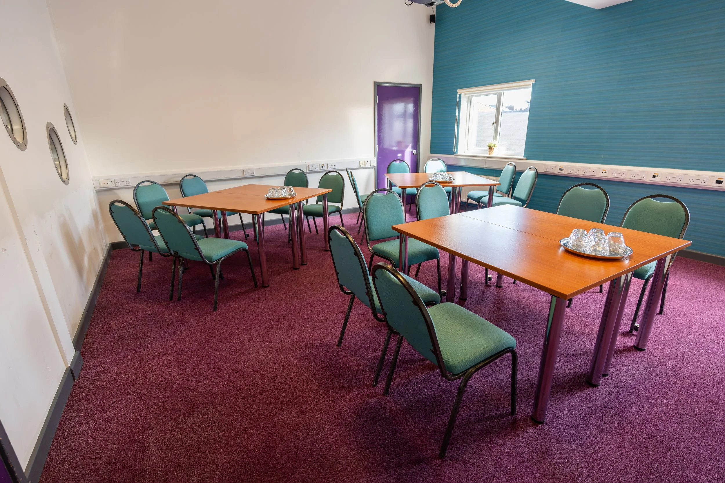TheKingsCentre-TrainingRoom2-1.jpeg