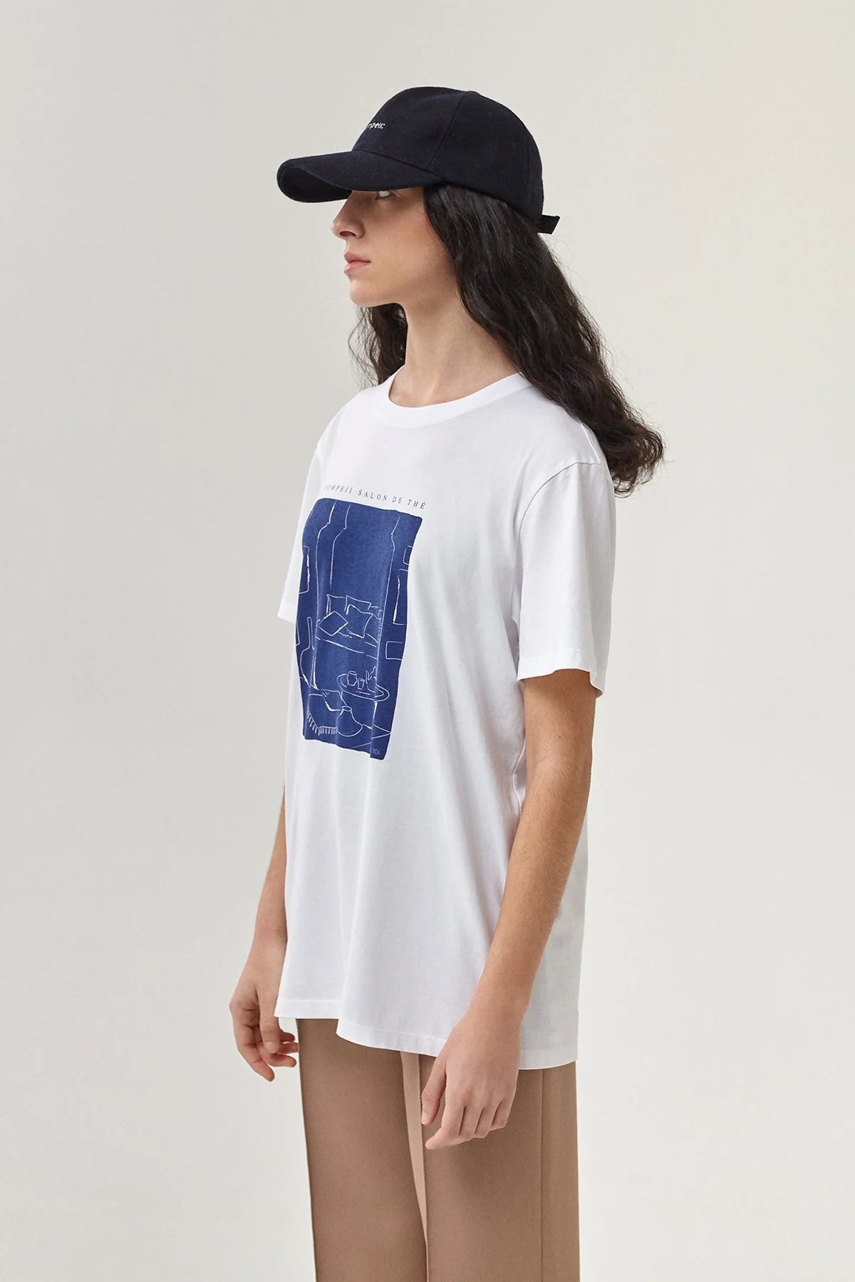 M_T-REGULAR_SALON WHITE 4.jpg