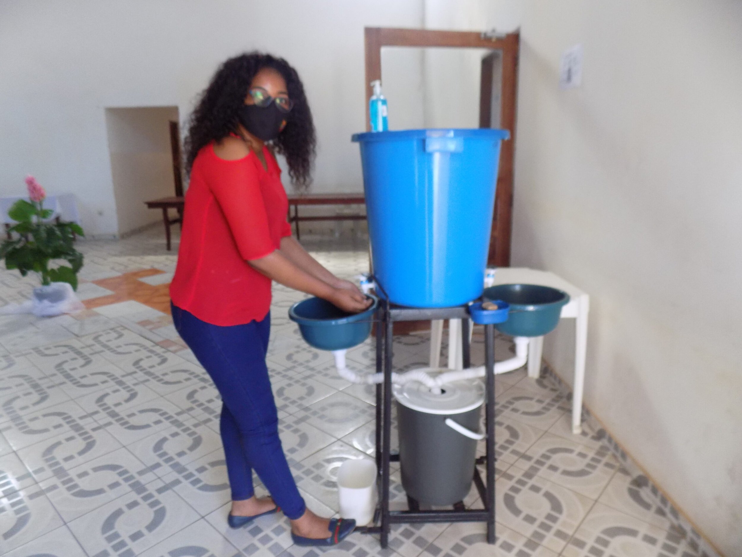 111 Hand-Washing Stations Provided to Mozambique