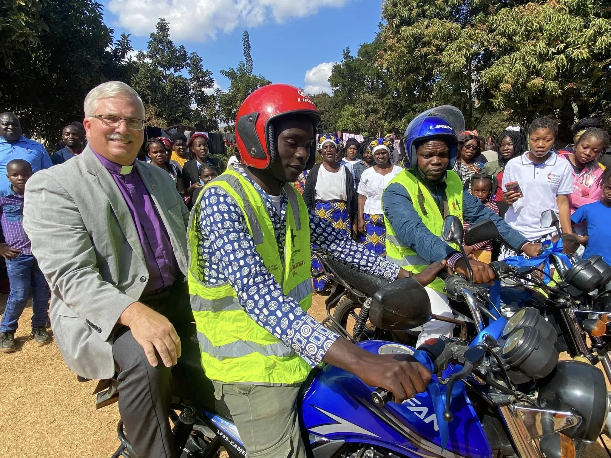 Bishop Farr Visits Mozambique