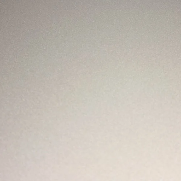 113585