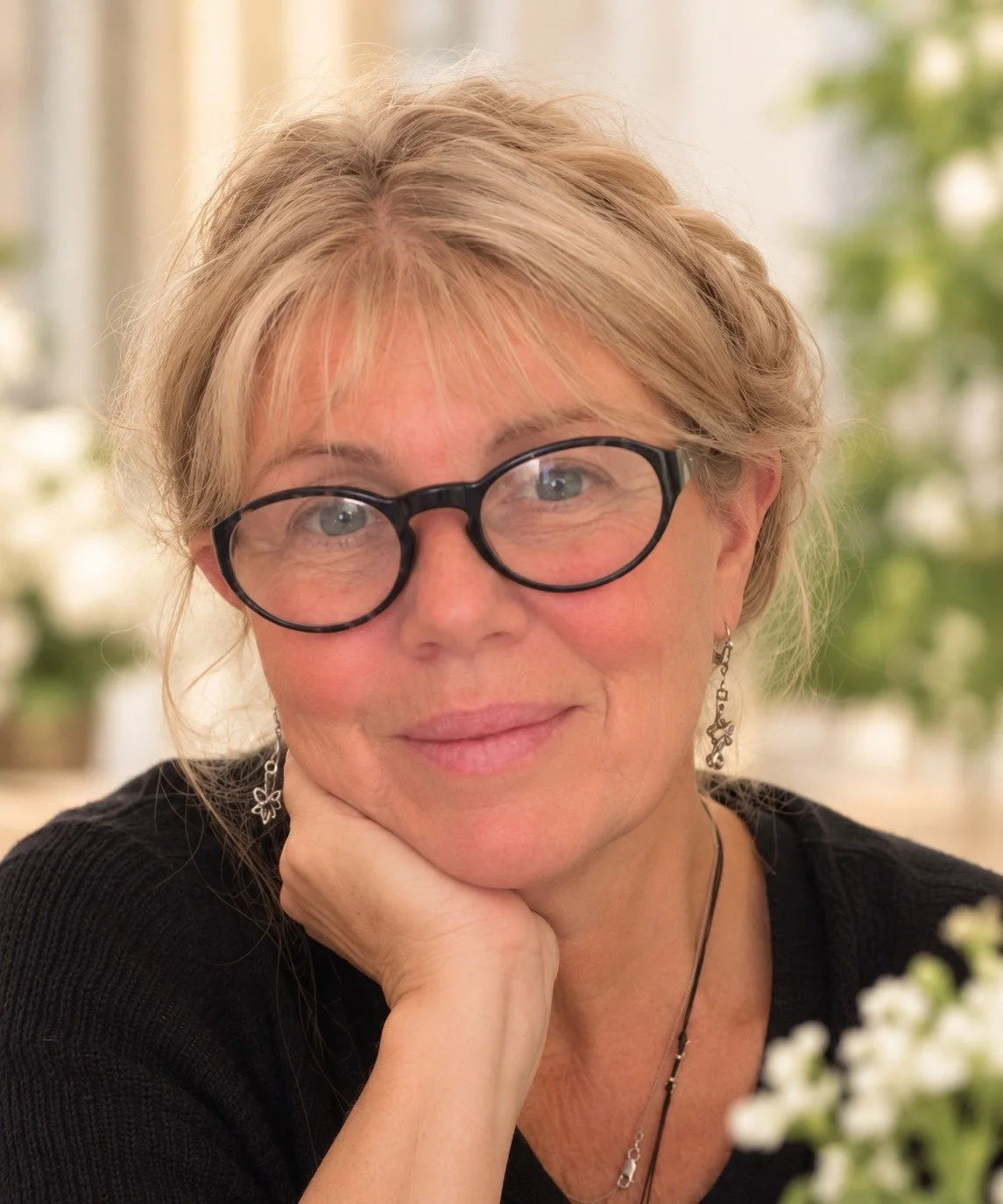 Ann Munro, Clinical ethicist, trauma psychotherapist & coach