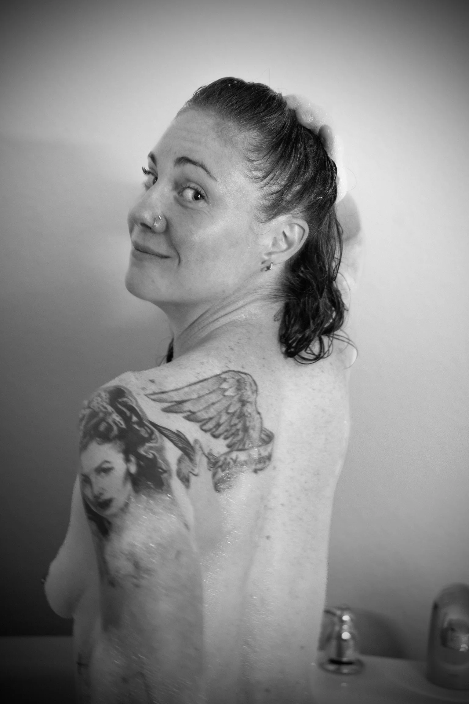 Bathtub Shoot w/ Flicks by Tay