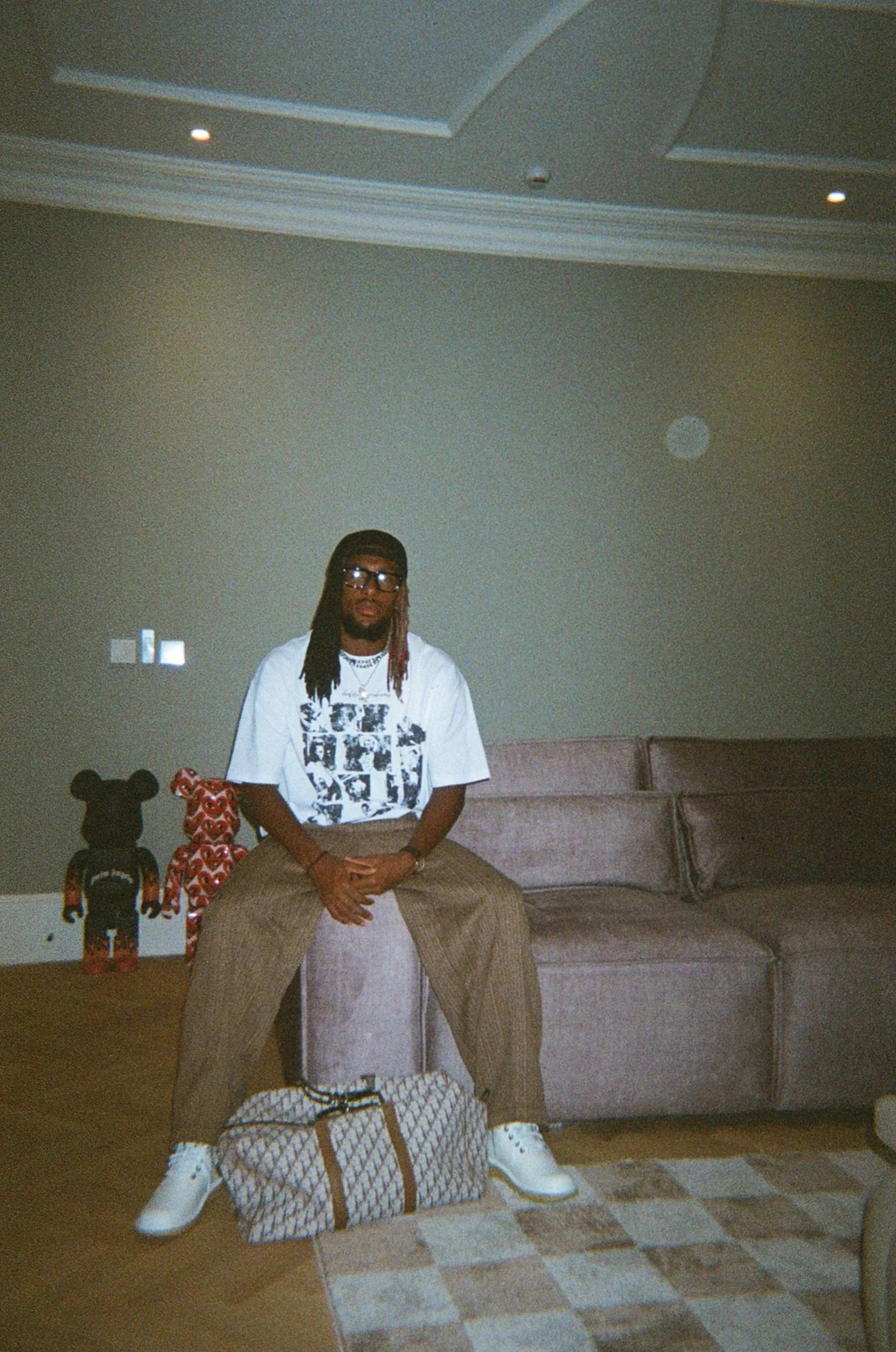 0014_11A.jpg