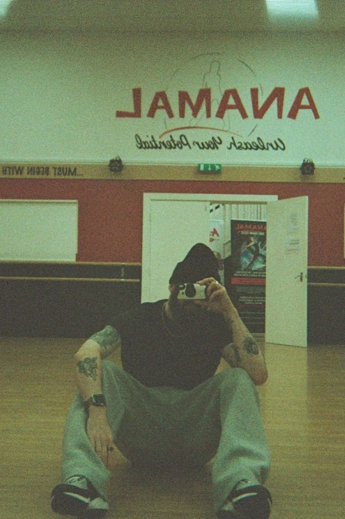 0009_18A.jpg