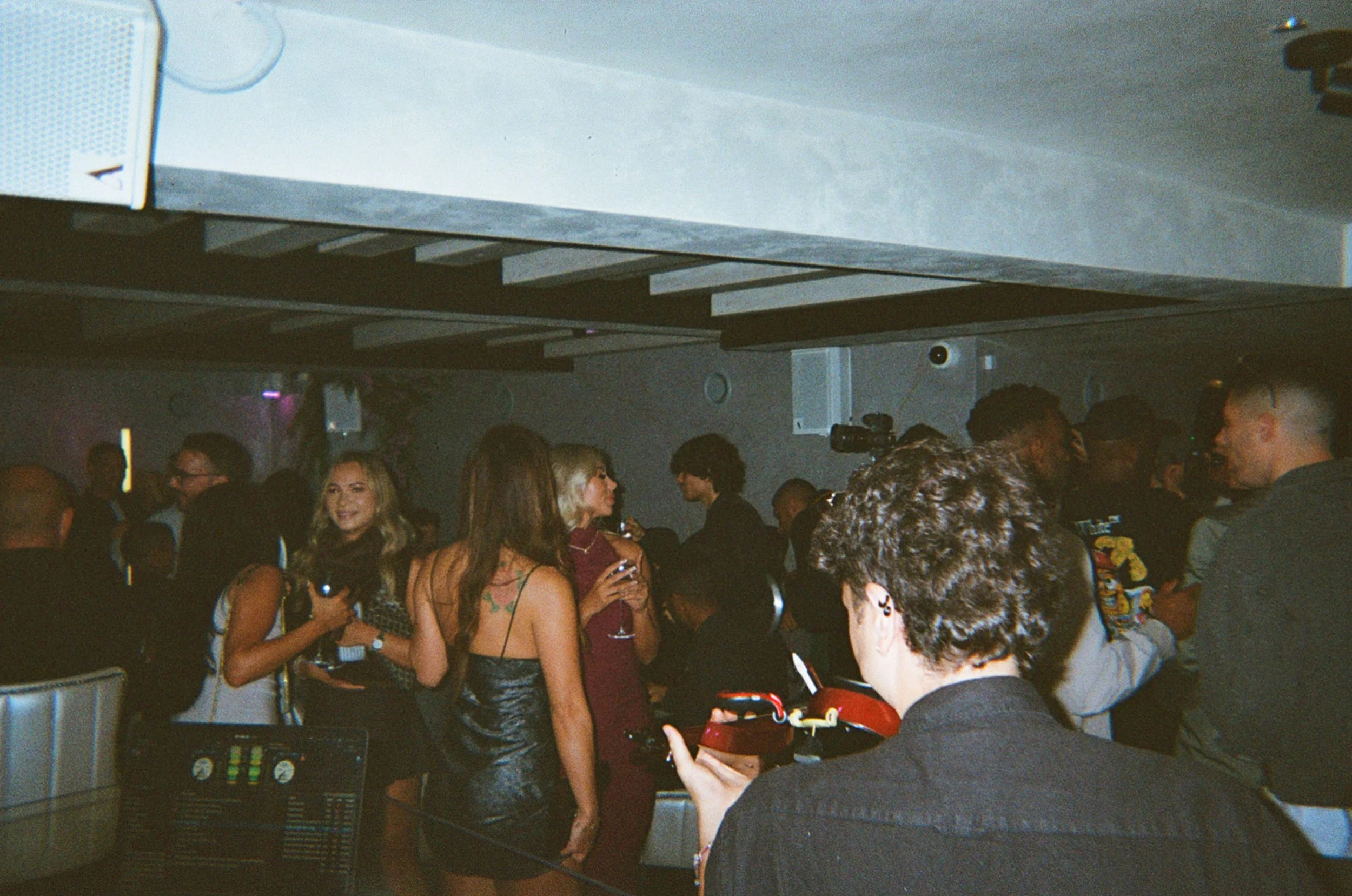 0021_6A.jpg