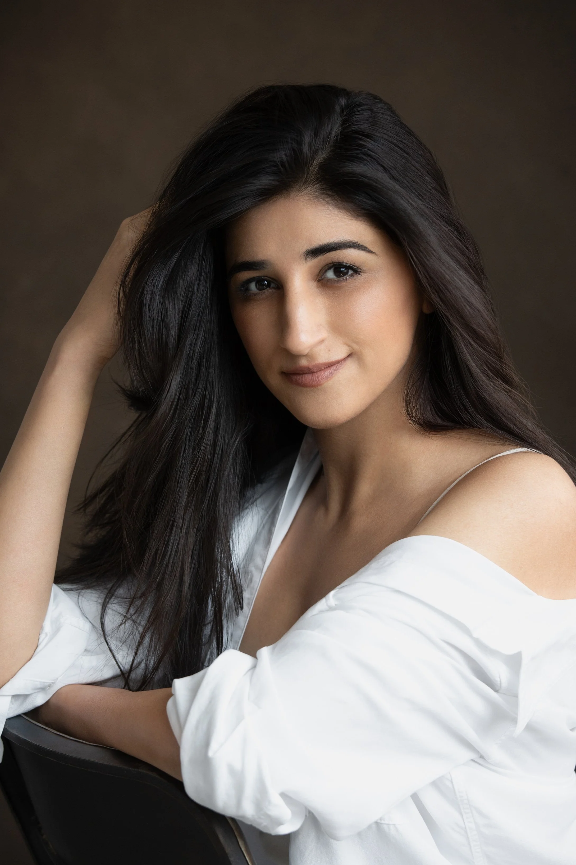 Anisha Headshot_0L2A8511.jpg