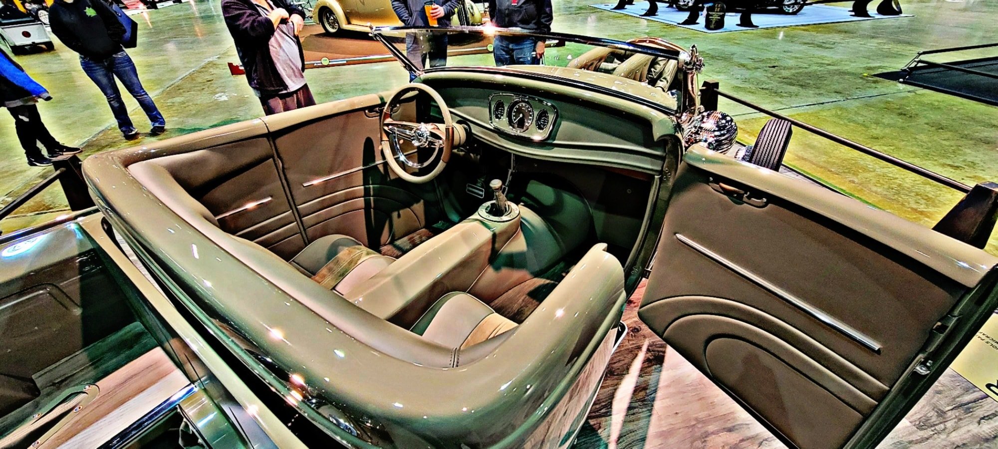 roadster interior.jpg