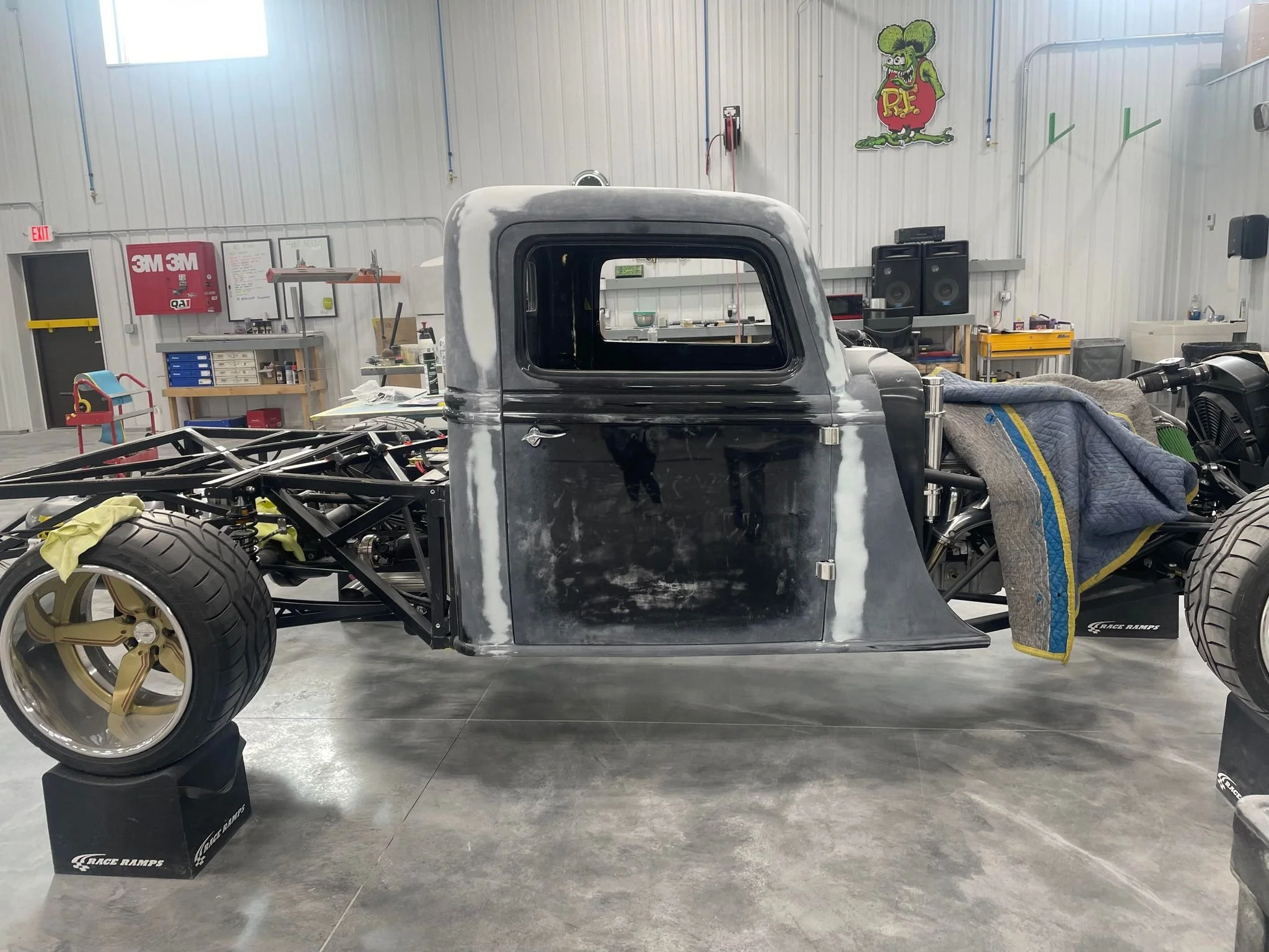 slime truck 9.jpg
