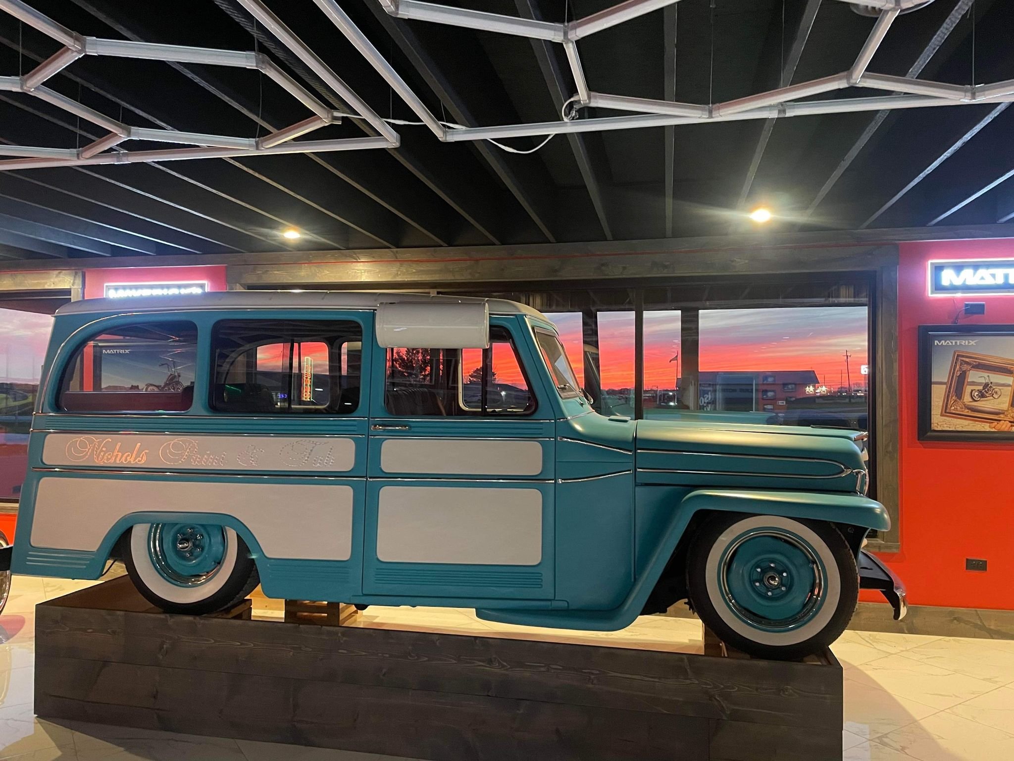 Willys Wagon 2.jpg