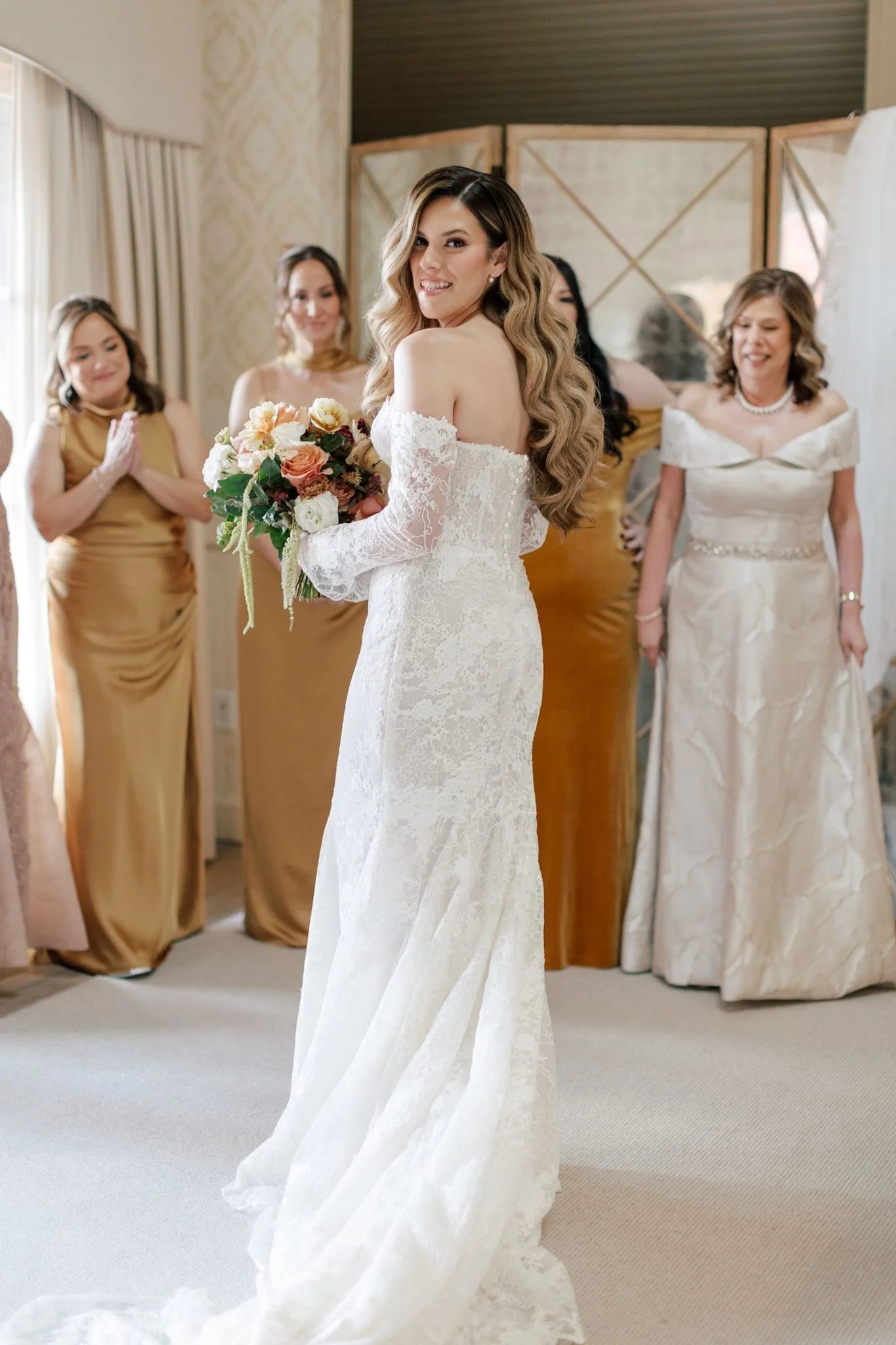 Mariah Kopeny, Braid Free or Dye, Charlottesville bridal hair, Virginia bridal hairstylist, Charlottesville wedding hair, luxury bridal hair, bridal hair stylist Virginia, wedding hairstylist Charlottesville, destination bridal hair