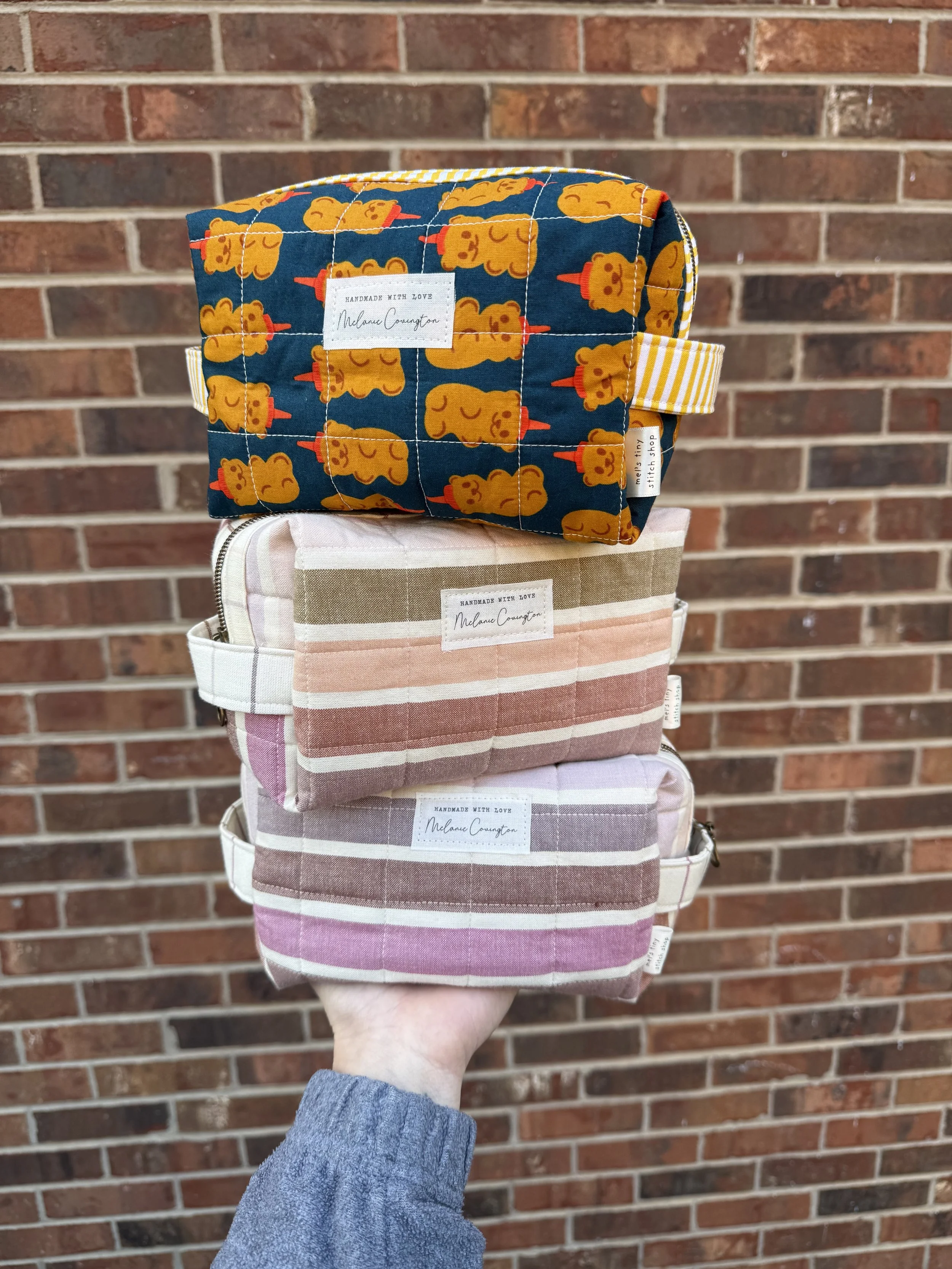 Medium Boxy Zipper Bags