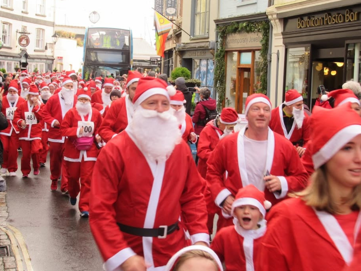 A sea of Santas running through Plymouth Barbican