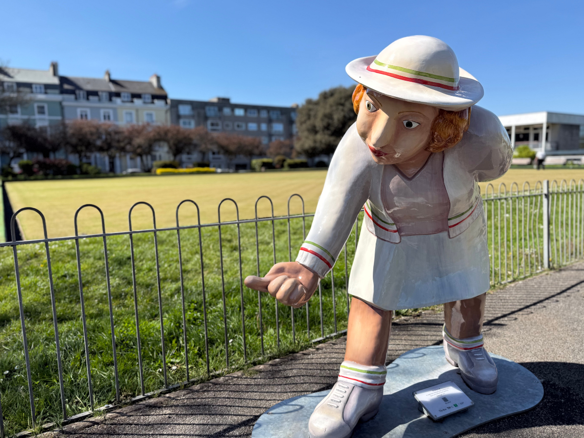 Beryl Cook Statues