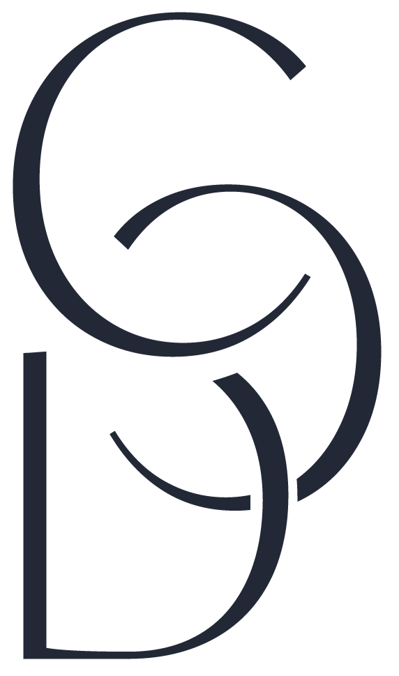 Minimalist black and dark grey outline of the letter 'S' with overlapping circles.