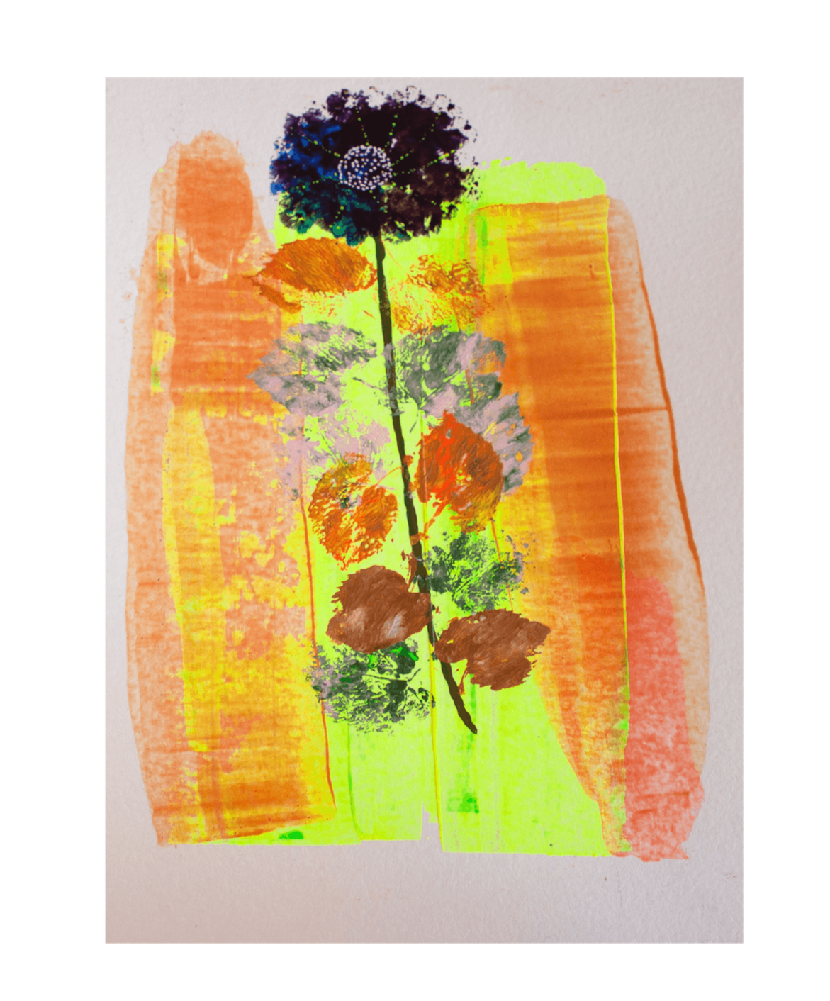 Kunstwerk mit buntem abstrakten Hintergrund und einer schwarzen Blumenstiel mit farbigen Blättern.