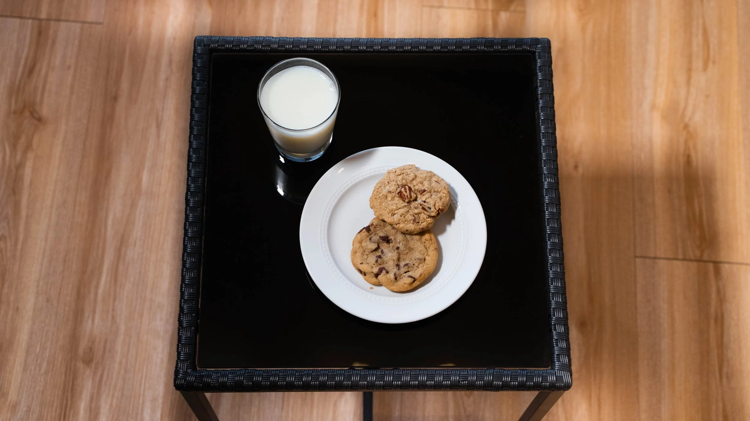 Weekend plans: this.
Milk required. Sharing optional.
Tag your plus-one.

#BetterBatchCookies #HoustonBakery #HoustonEats #HoustonFoodie #RiverOaks