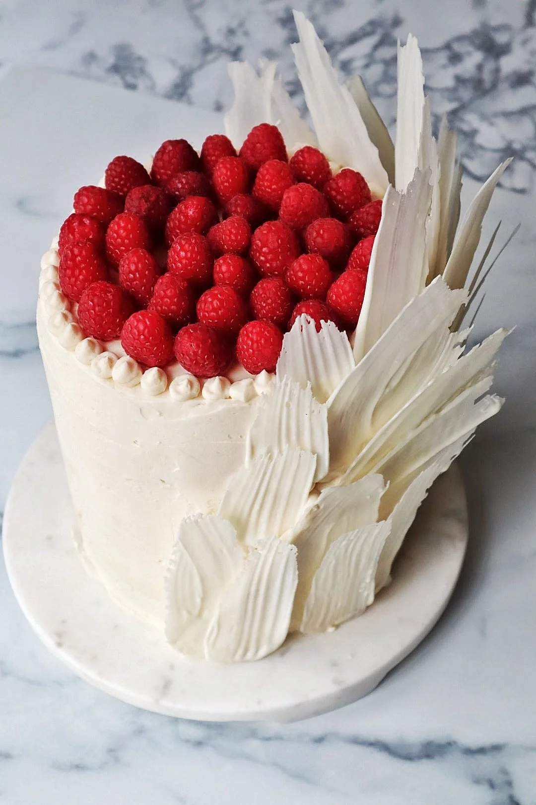 Wine Country Kitchen (Kira Bottles) White Chocolate and raspberry cake
